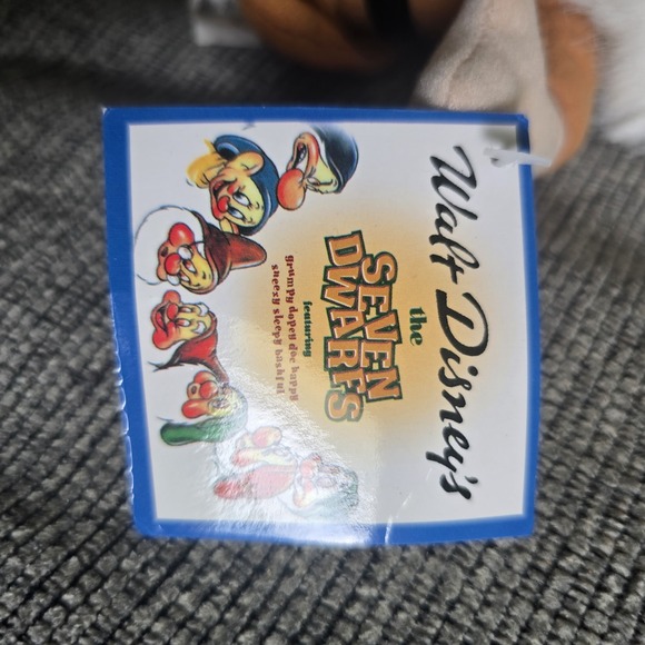 Disney Snow White‎ Doc Plush Toy Stuffed Animal Disney Store Collectible. - Picture 3 of 6